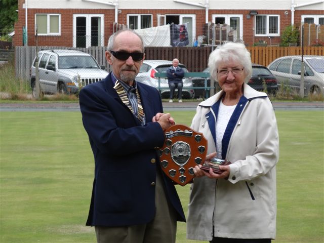 Awards Vardre A -B 9th Oct 2015 013